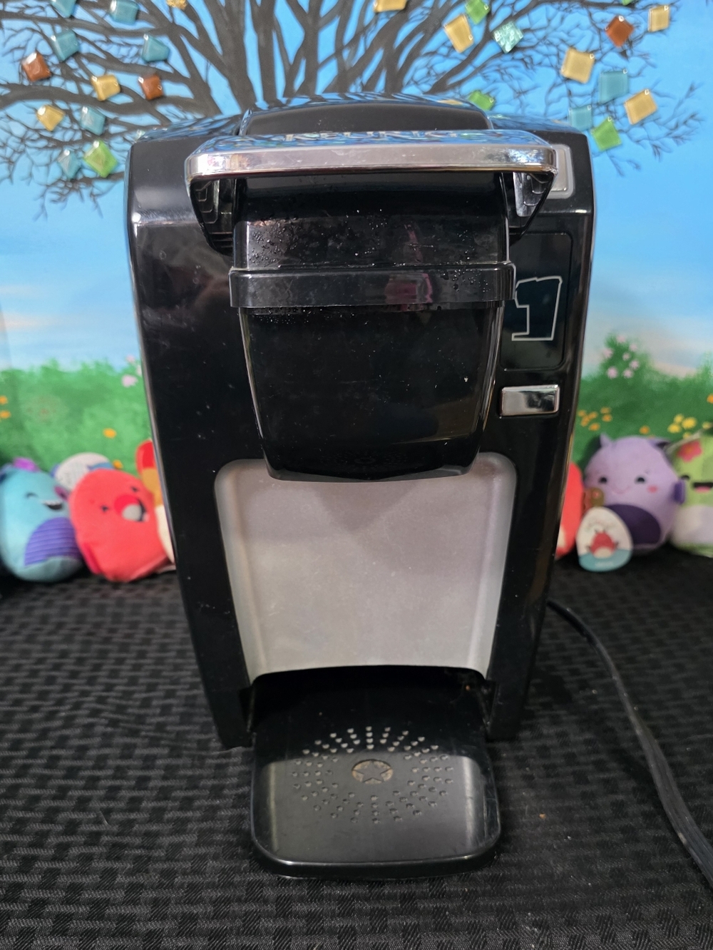 Single-Serve Coffee Maker - Black and Silver
